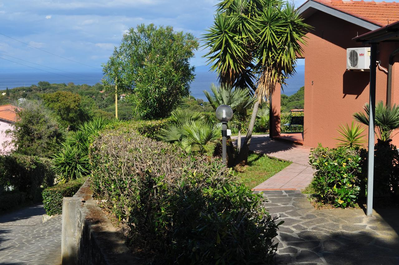 Residence Belvedere Capoliveri  Exterior photo
